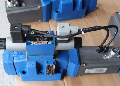 河北Rexroth比例閥代理商 化工機械與塑料工業(yè)專用設(shè)備的可靠服務(wù)伙伴